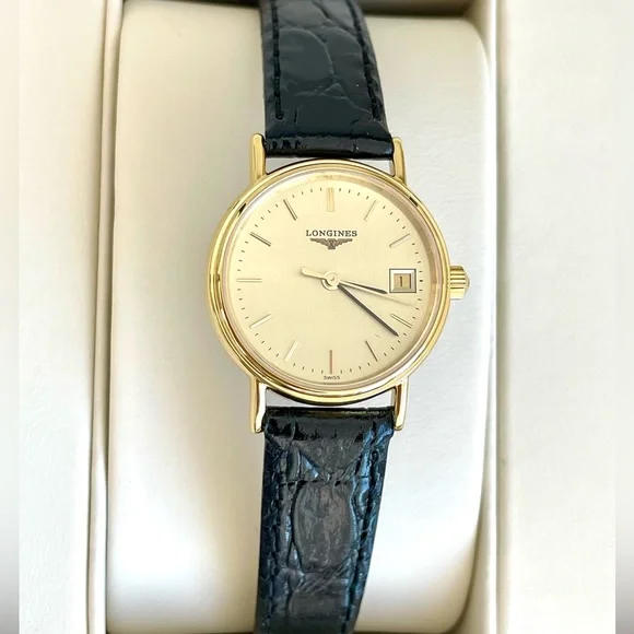 LONGINES 🐎 Ladies Mini Watch Presencé. Gold & Black. NEW + Box. - Picture 1 of 10